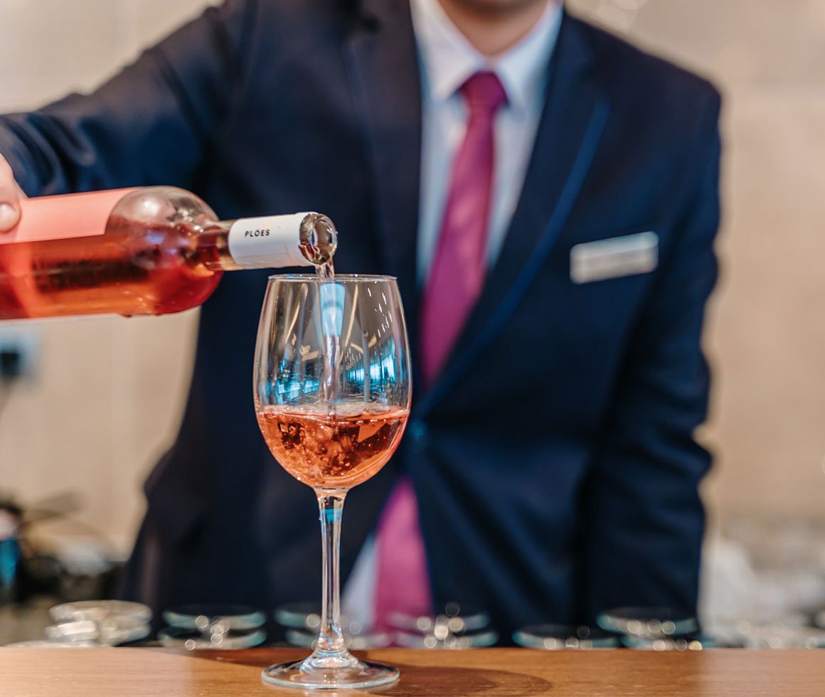 wine,bar gennadi garnd resort