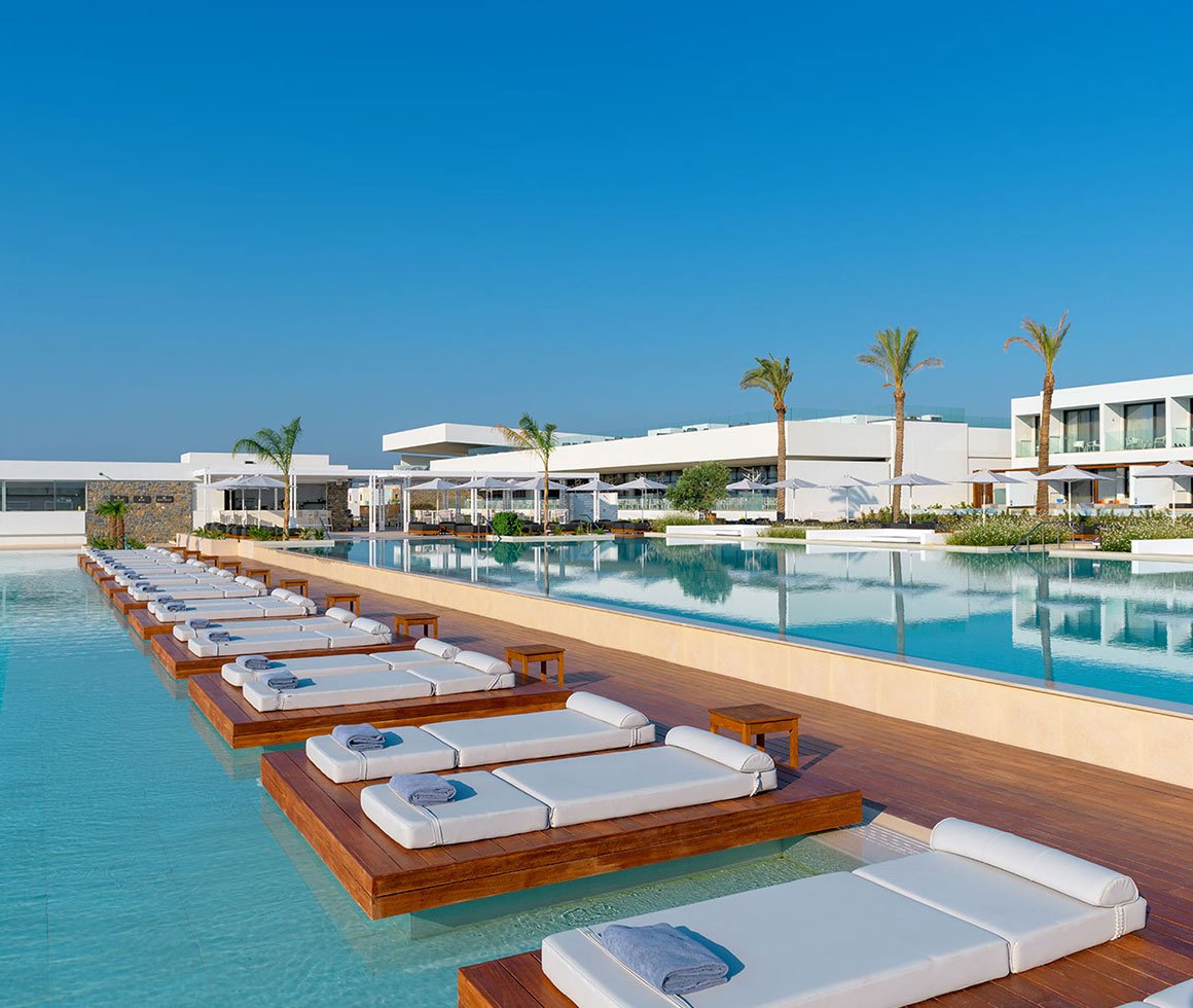 location main pool